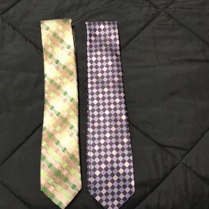 Van Heusen Tie & Haggar Tie